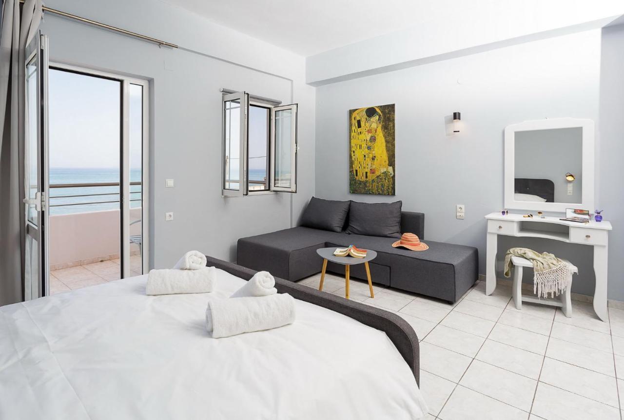 Sole Mare Seaside Apartments Gouves Eksteriør billede